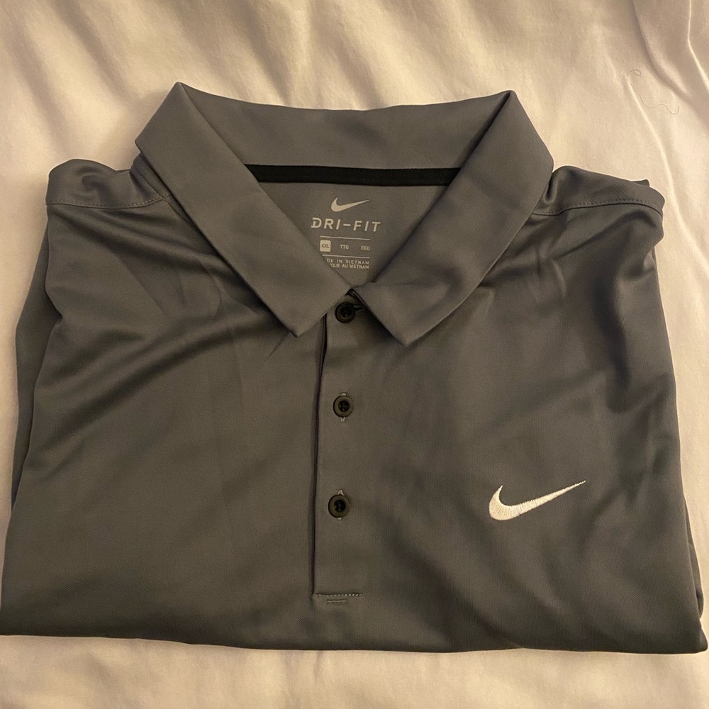 Nike Breathe Dri-Fit Mens Polo Shirt.